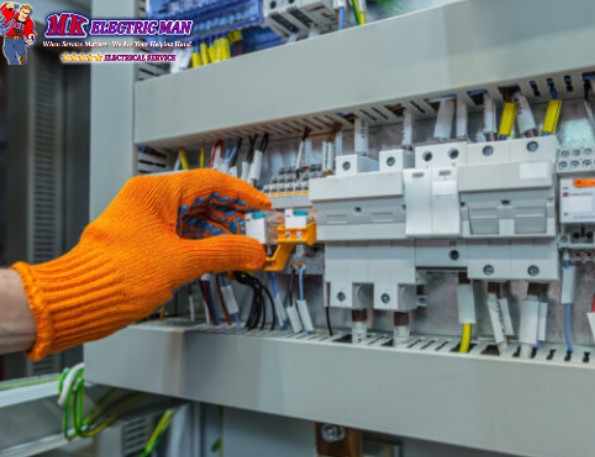 Common Electrical Problems Homeowners Face in New Orleans, LA.