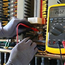 Electrical-Repairs-in-New-Orleans-LA-Trusted-Local-Electricians-at-MK-Electric-Man 1