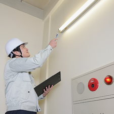 Mid-City-New-Orleans-Electrician-Specializes-in-Flickering-and-Dim-Light-Repair 0