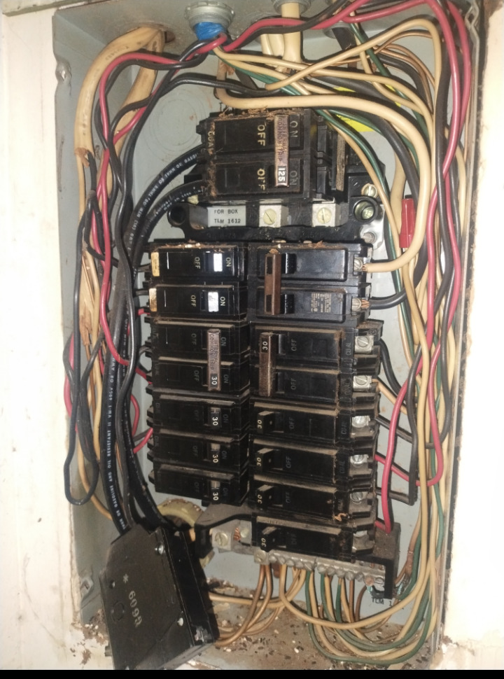 Troubleshooting Power Outages in New Orleans, LA by MK Electric Man